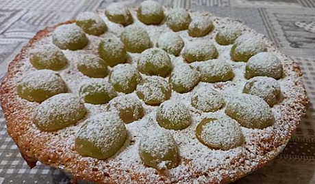 Ricetta Torta lievitata con uva Ricetta torta uva